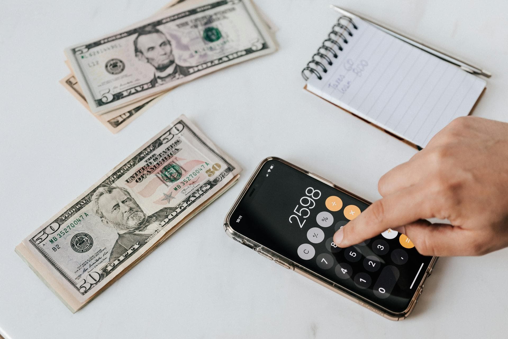 High-Interest Savings Accounts in Australia & Europe (2025 Overview)
